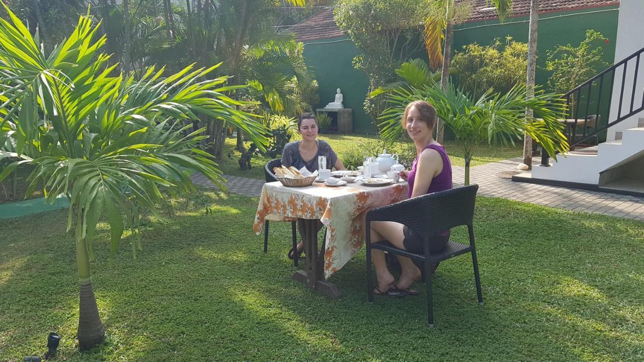 Lioni Holidays Villa Negombo Ngoại thất bức ảnh