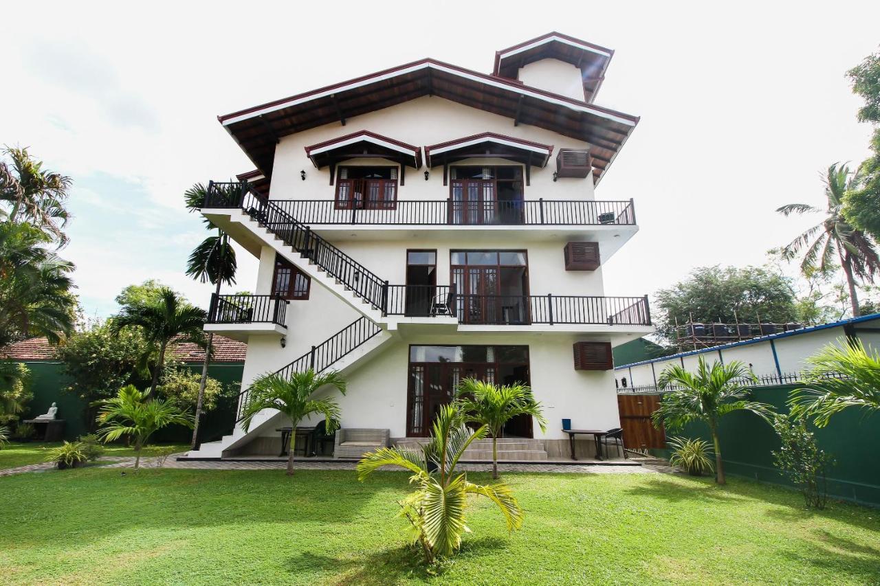 Lioni Holidays Villa Negombo Ngoại thất bức ảnh